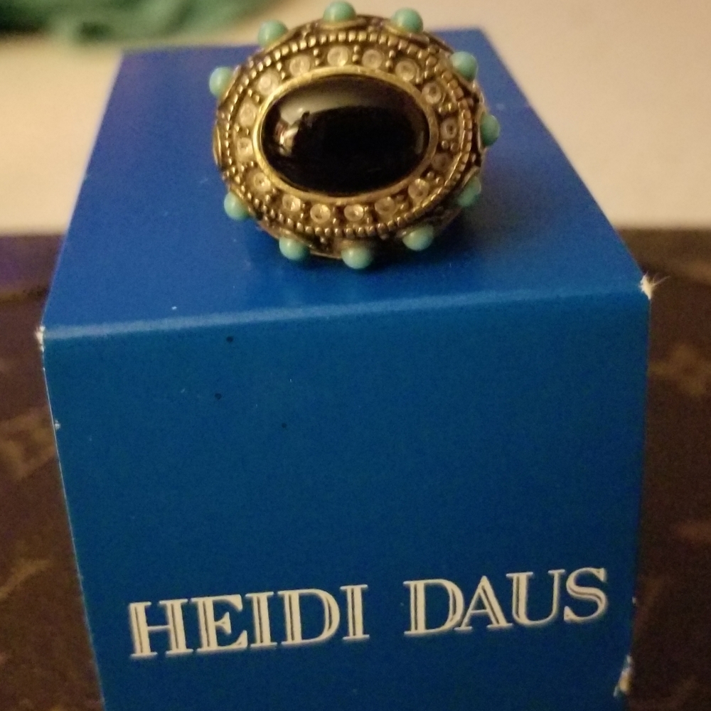 Heidi Daus Ring
